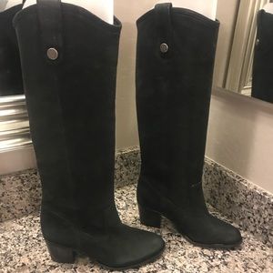 Vince Camuto Kolton Boots 